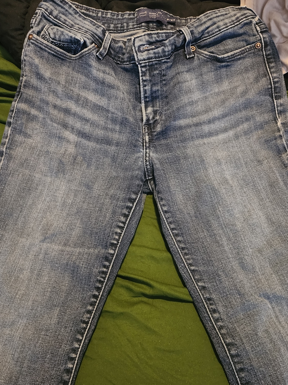 Classic Women's Light Blue Washed Jeans